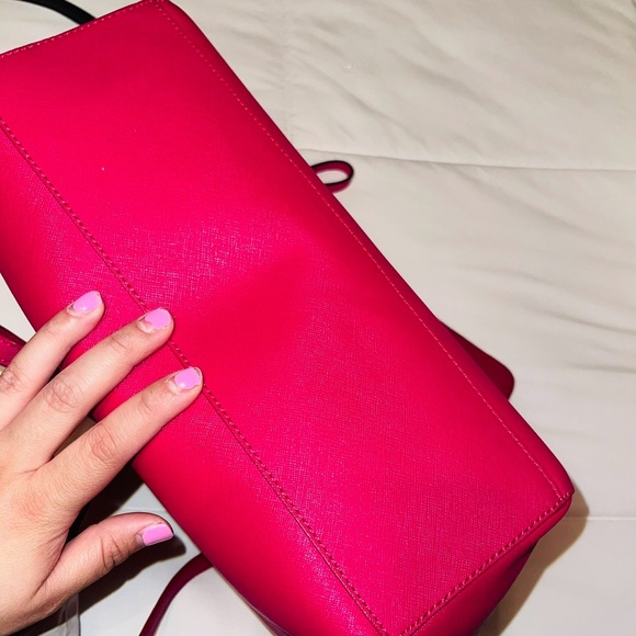 Tory Burch Fuchsia Tote and Wristlet Set - Picture 3 of 4